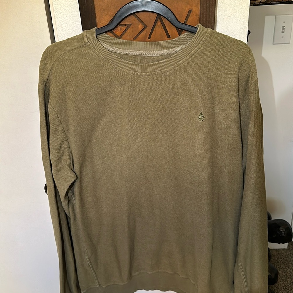 VOLCOM Shirt - Picture 2 of 2